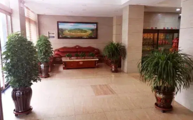 Shilou Qiansheng Business Hotel