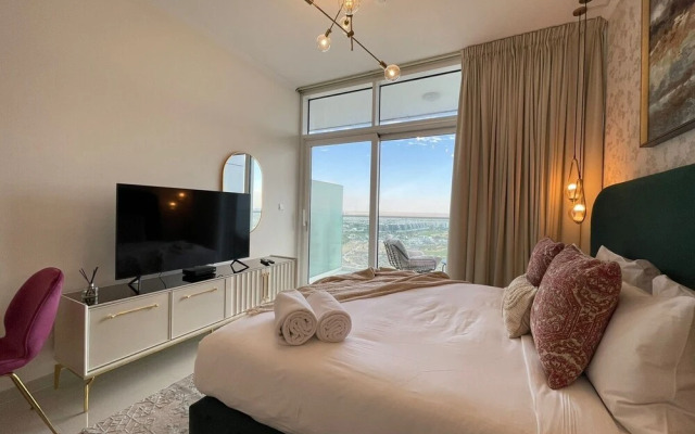 Damac Hills Studio with City View