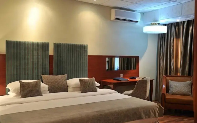 Protea Hotel by Marriott Delta