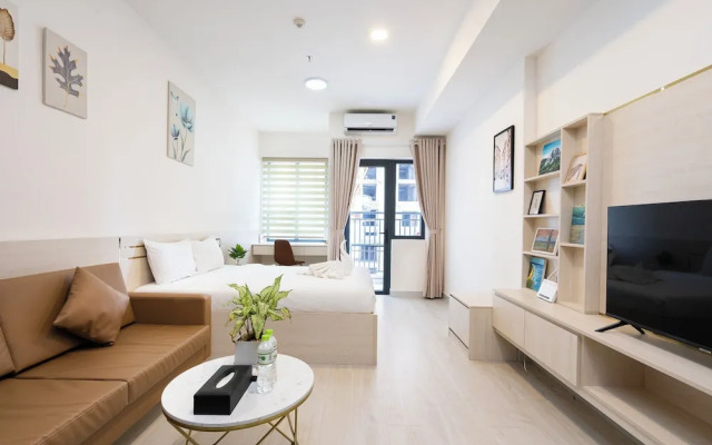 Otis Soho Saigon Balcony Apartment