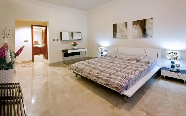 Palm Jumeirah North/South Residence