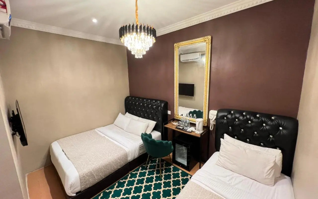 Ghazrins Garuda Hotel – Guest Rooms – Johor Bahru