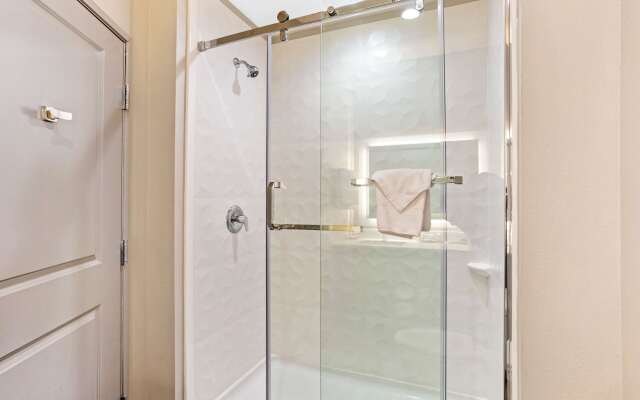 La Quinta Inn & Suites by Wyndham Sweetwater East