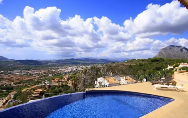 Villa Hiedra