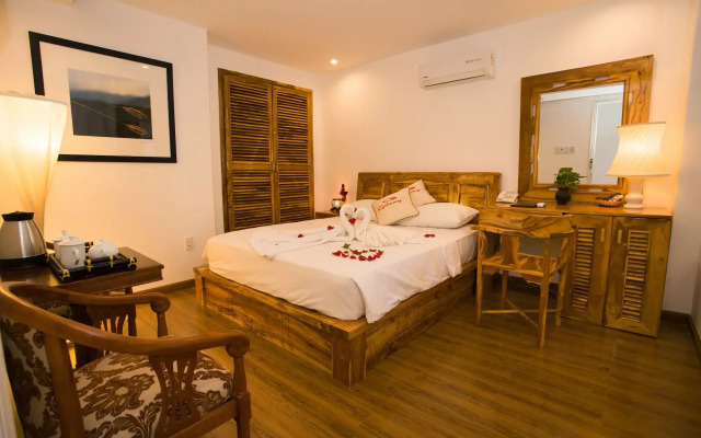 Rex Hotel and Apartment