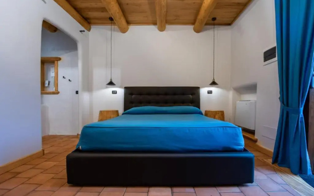 Etna Quota Mille Boutique Hotel, Typical Sicilian Food & Wine