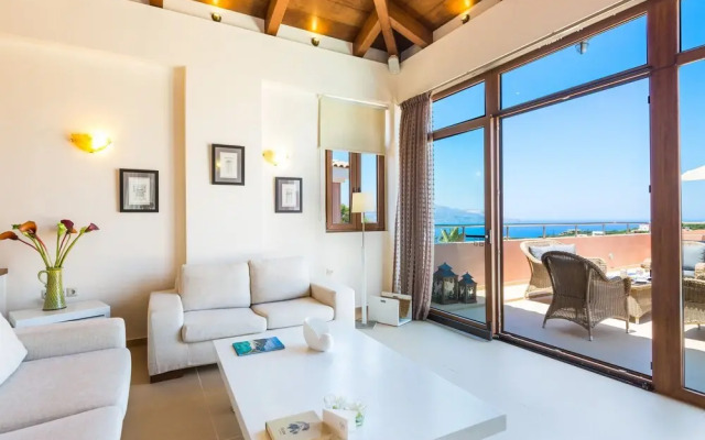 Leste Luxury Homes