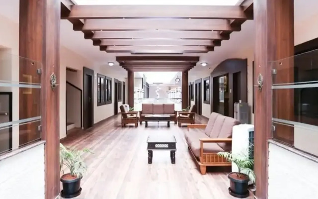 Comforts Inn by OYO Rooms