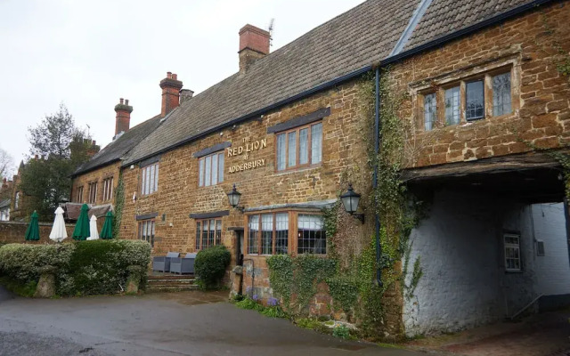 Red Lion Hotel Adderbury by Greene King Inns