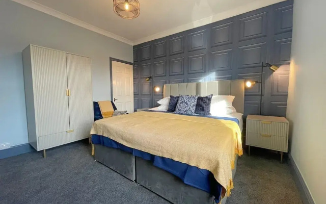 Spacious 3-Bedroom House with Parking