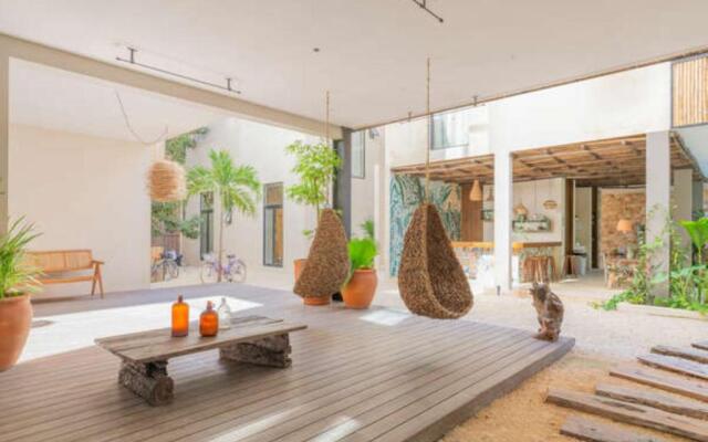 Bohemian 3BR Apartment in Aldea Zama by Lockey