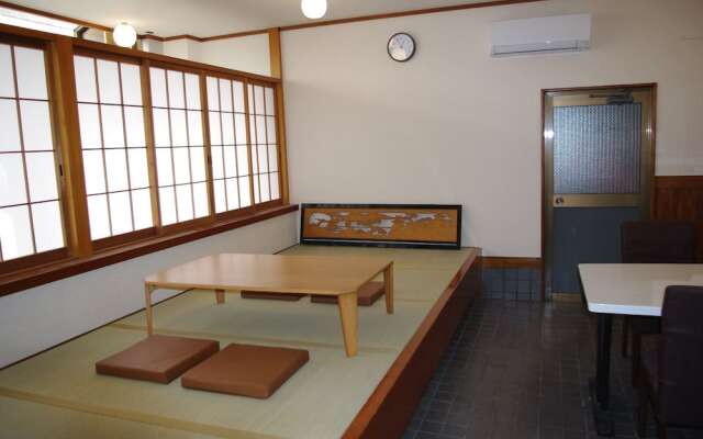 Tsubaki House