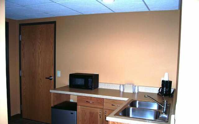 Prairie Inn and Suites Holmen/La Cross