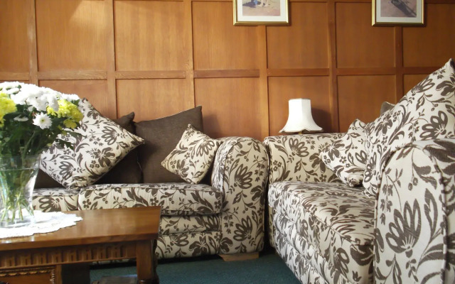 Tudor Court Guest House