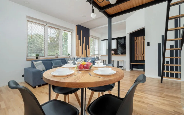 Studio With Bathub in Lodz by Renters