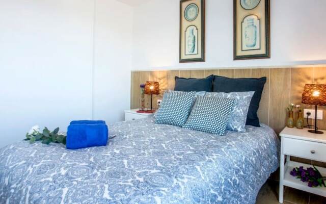 Apartment - 2 Bedrooms with WiFi and Sea views - 107848