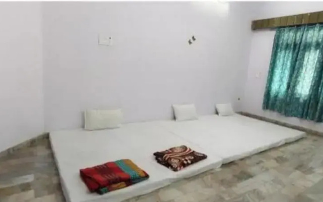 Hotel Mahadev inn