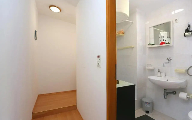 Apartments by the sea Podaca, Makarska - 11588