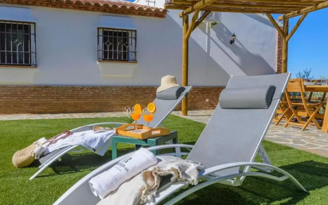 Casa Rural Noa El Gastor by Ruralidays