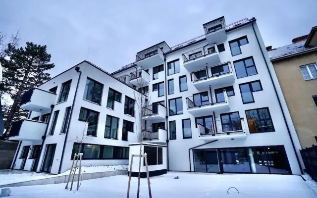DM & S Apartment