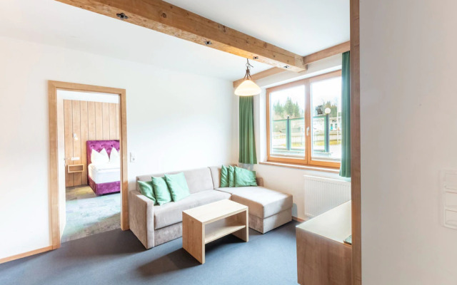 Apartment in Wald im Pinzgau With Pool