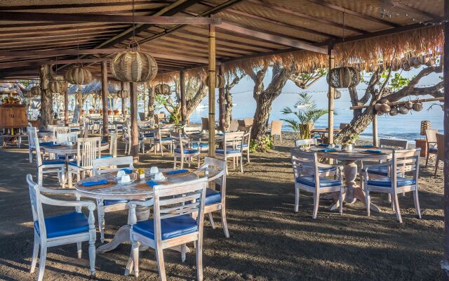 Amertha Bali Villas Beach Front Resort and Spa