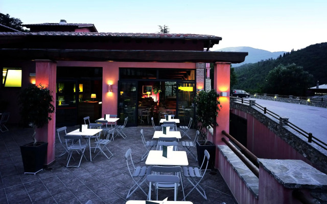 Meridiana Country Hotel