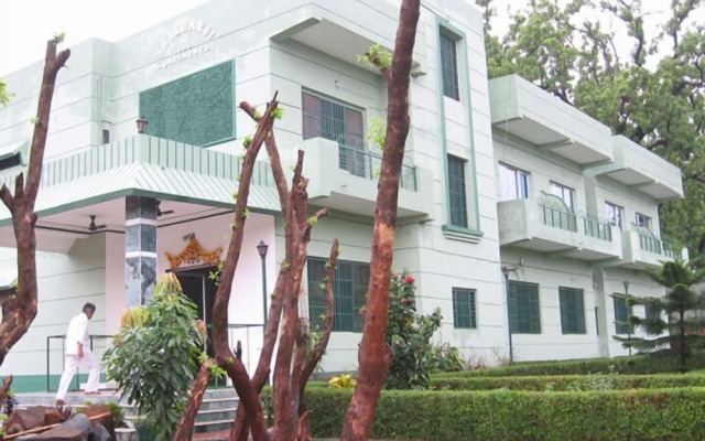 Hotel Shikharji Continental