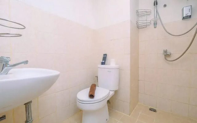 Comfy Studio At Park View Condominium Apartment