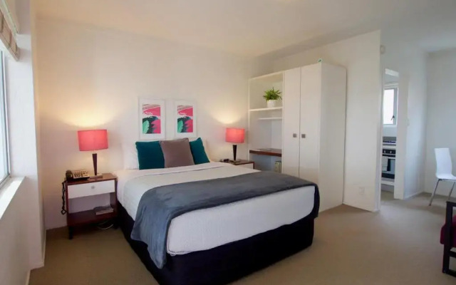 Mount Albert Motor Lodge