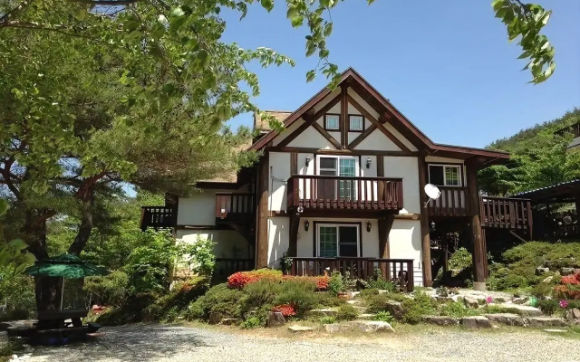 Yangsan Cozy Pension