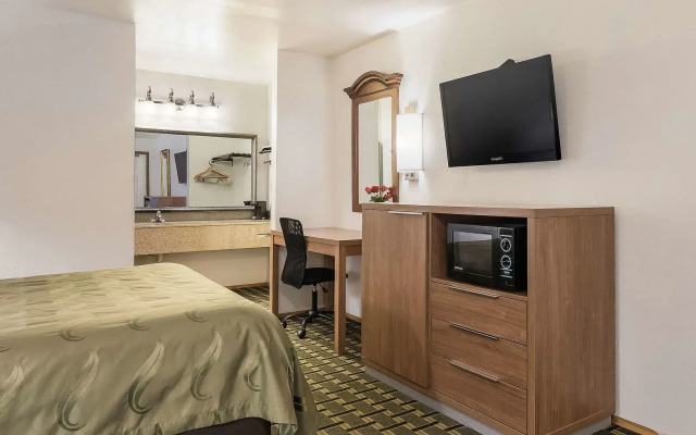 Quality Inn Near Fort Hunter Liggett