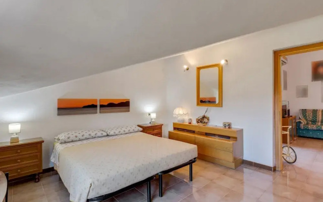 Lovely Holiday Home in Tresnuraghes near Sea