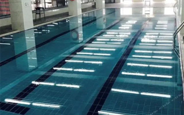 Vienna International Hotel (Changsha Hongxing Desiqin Plaza)