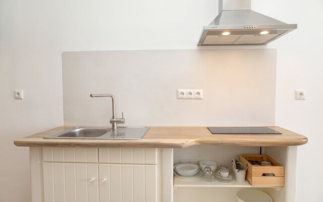 Thea Boutique Suites