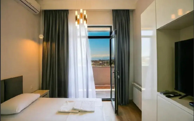 Seventh floor apartment