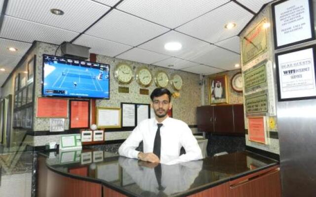 Отель Green Sea Hotel