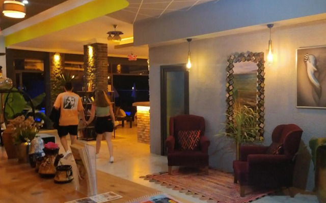 Damlatas Elegant Apart Hotel