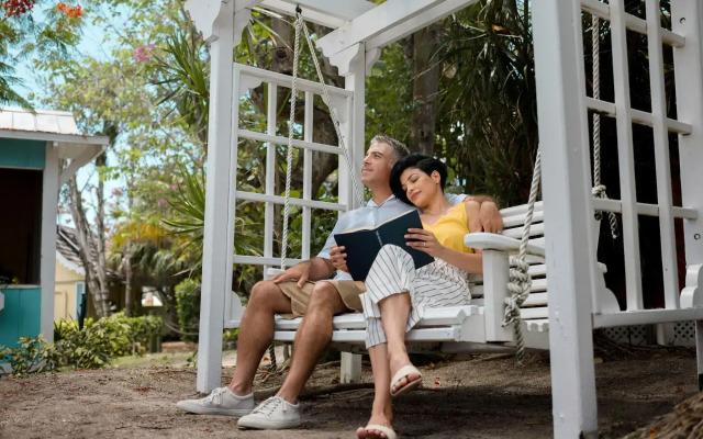 Tween Waters Island Resort & Spa