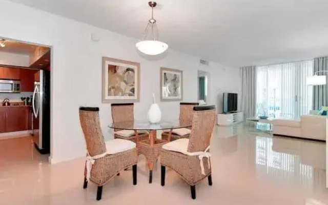 Hallandale 11&E