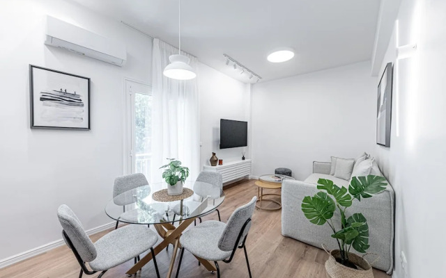 Phaedrus Living: Prosperity Residences Harmony