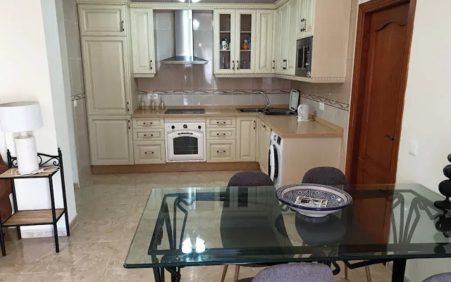 Delightful Spacious 2 bed Apartment in Nerja
