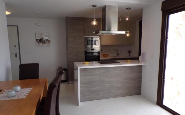 3 Bedroom Luxury Apartment Villamartin