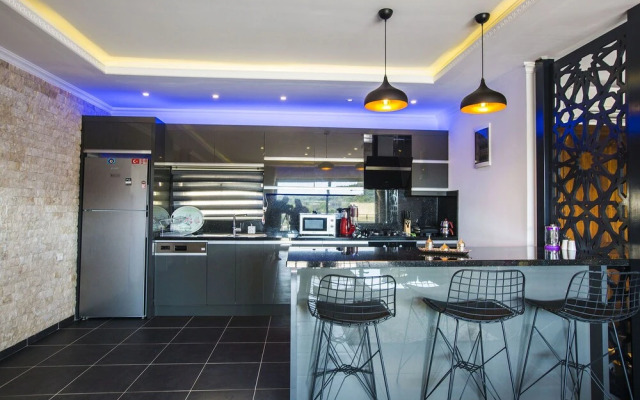 Villa Balayi by Akdenizvillam