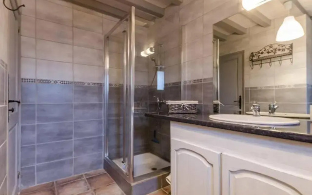 Gîte Dosches, 7 pièces, 14 personnes - FR-1-543-102