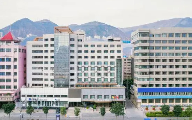 Rezen Hotel (Lanzhou Eastern Market Provincial Meteorological Bureau Subway Station)