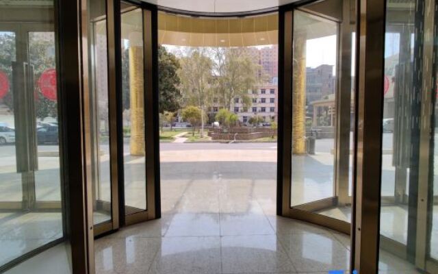Zhengzhou Yindu Hotel (China Great Wall Aluminum)