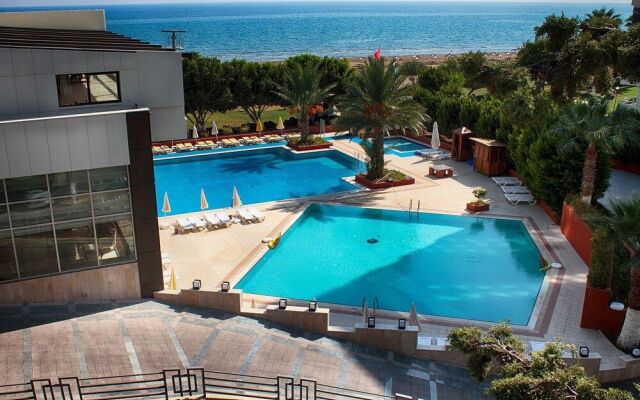 Liparis Resort Hotel & Spa