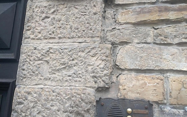 Movie Star Apartment with garden