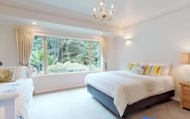 Serene Whangarei  lifestyle luxurious modern home  with  trees and Garden Views — 4-star hotel in Whangarei
